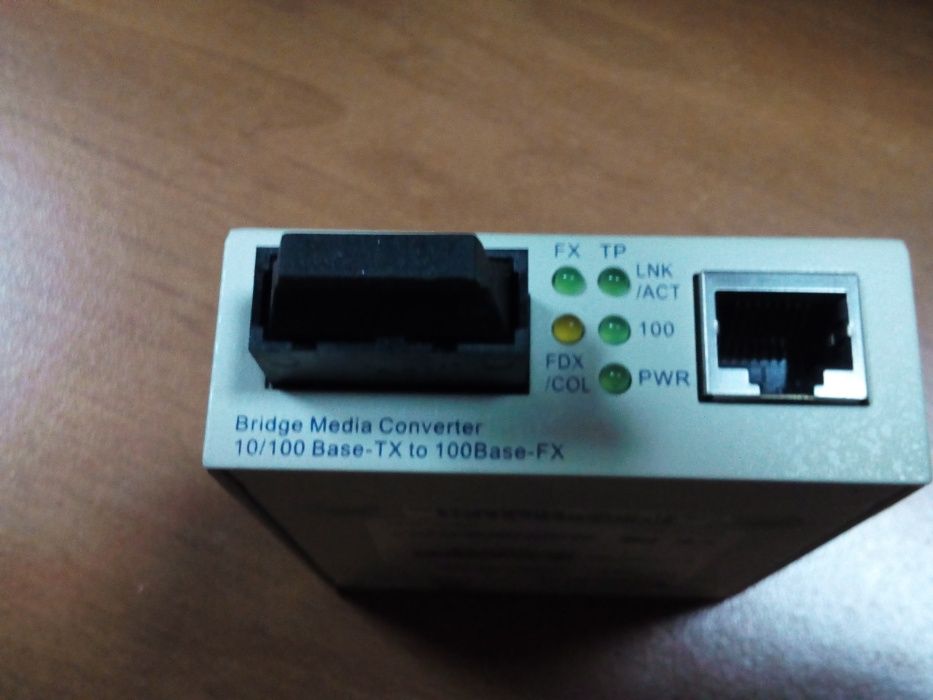 Медиаконвертор MOXA