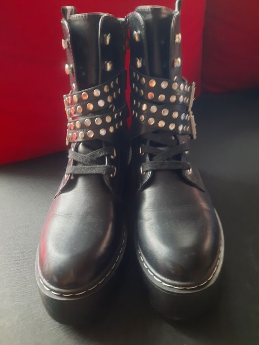 Buty botki CCC 39
