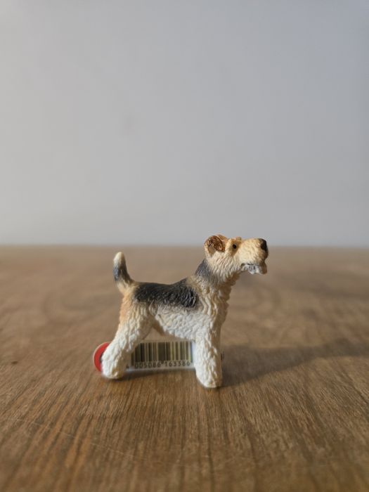 Schleich pies foxterrier figurka unikat model wycofany z 1995 r.