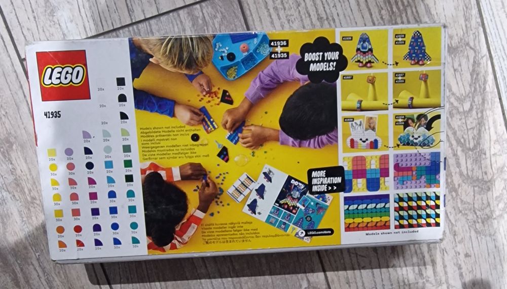 LEGO Dots 41935 Rozmaitości DOTS