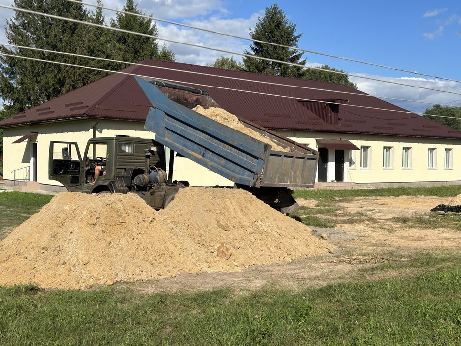 Доставимо пісок чернозем щебінь Щебень Вивіз сміття Оренда Камаз JCB