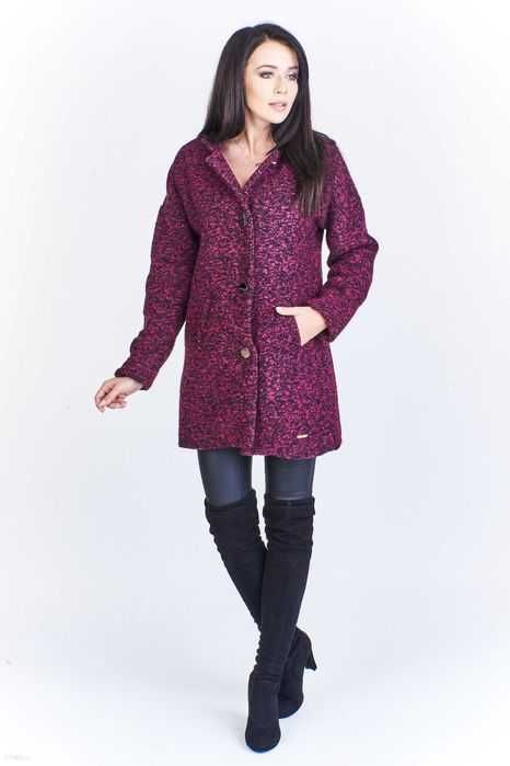 Płaszczyk z wełną