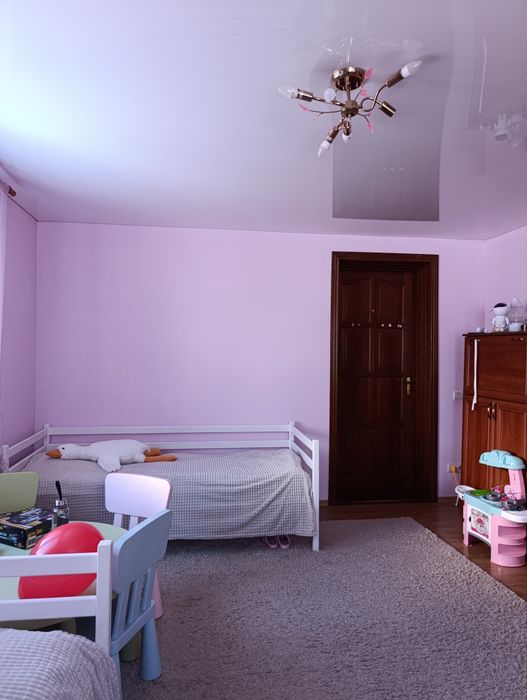 Продам будинок по вулиці Спартака