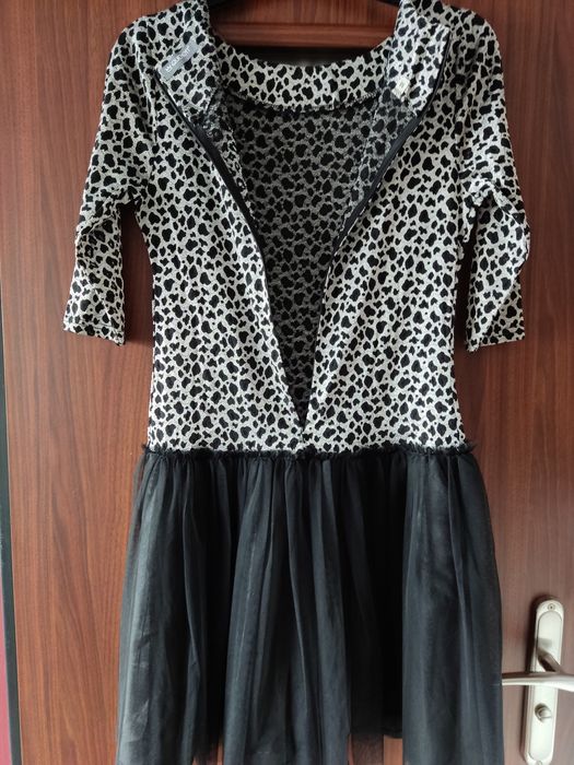 Sukienka sylwestrowo karnawałowa M