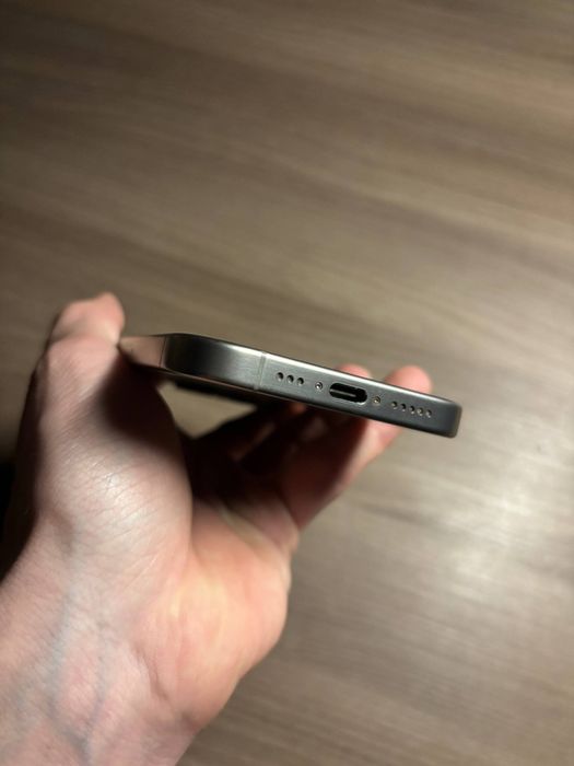 iPhone 15 Pro 256GB +аірподс 2 про