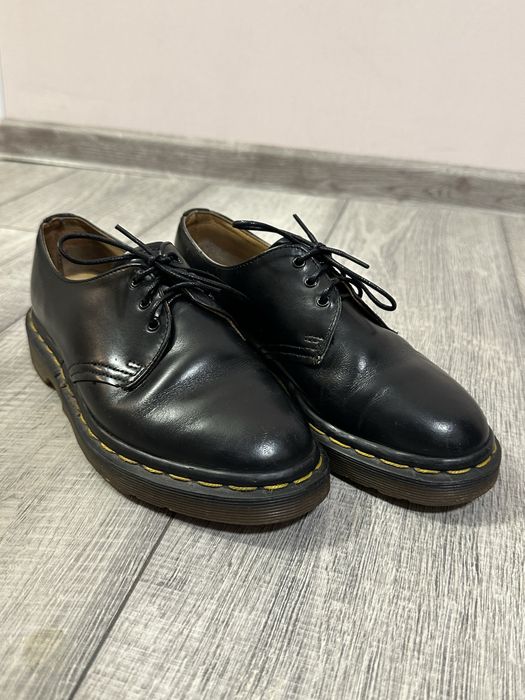 Шкіряні англійські туфлі від Dr. Martens 1461