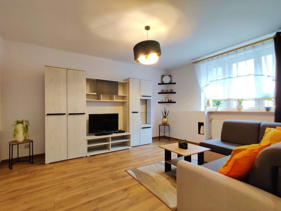 PRZESTRONNA Kawalerka w Centrum Zabrza ul. Spichrzowa