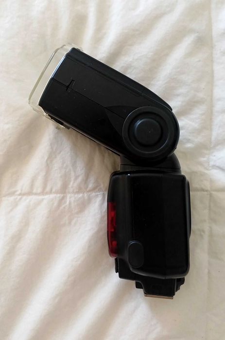 Flash Nikon SB-900 - COMO NOVO - INCRÍVEL