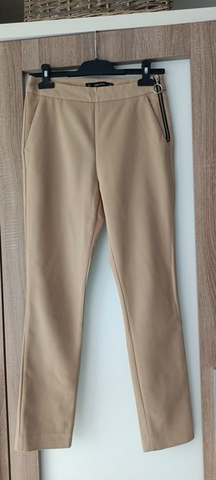 Zara Spodnie damskie materiałowe cygaretki beżowe rozmiar S 36
