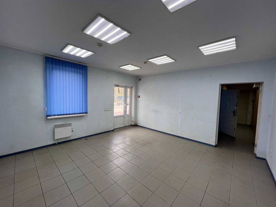 Продаж комерційного приміщення в центрі міста Житомир