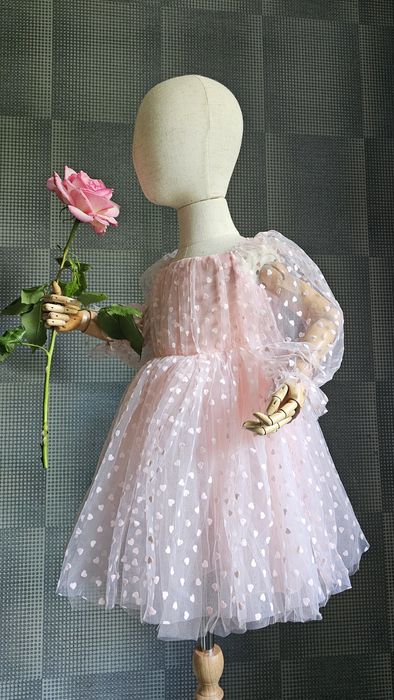 Дитяча дуже гарна пишна рожева сукня принцеси з рукавом 3 4 5 6 7 роки