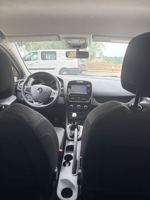 Renault Clio Sport Tourer 0.9 TCe Limited - 2018 119.000 km Revisão Feita Excelente Estado