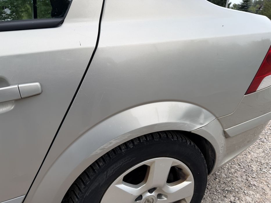 Opel Astra Sedan 1.6 Benzyna | 2008 | 291 800 km