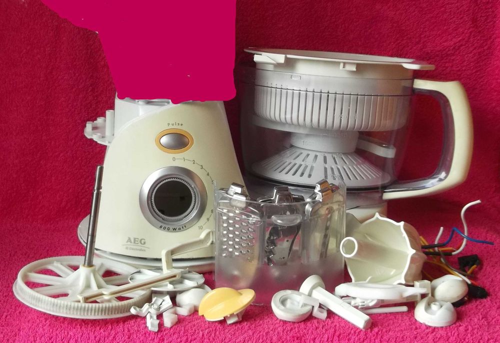 Części do robota kuchennego Elektrolux FP 610. 800 W.