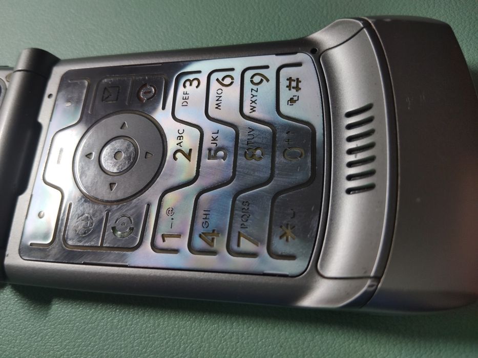 Poszukiwana Motorola Razer V3