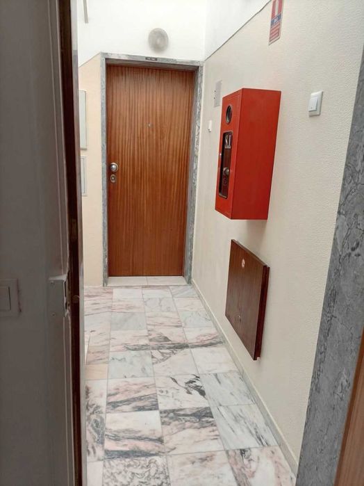 Apartamento T2 na Sobreda – Perto do Fórum Almada e Lisboa