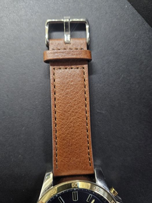 Zegarek Tommy Hilfiger elegancki, skórzany pasek. Tanio! Okazja !