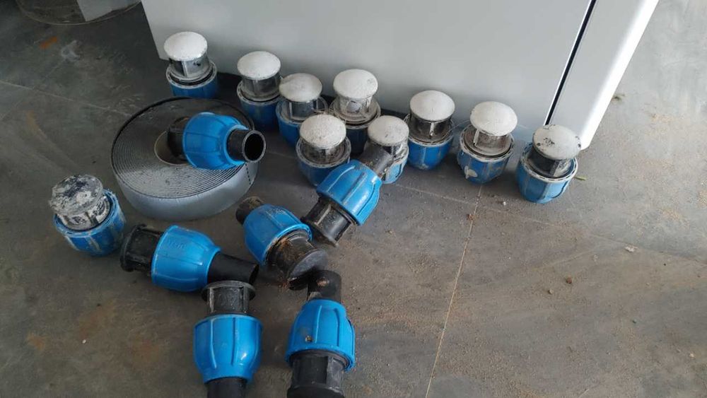 Zaślepka, maskownica, końcówką do PE WODNYCH fi 40 x 40 MM DN40 DN 32