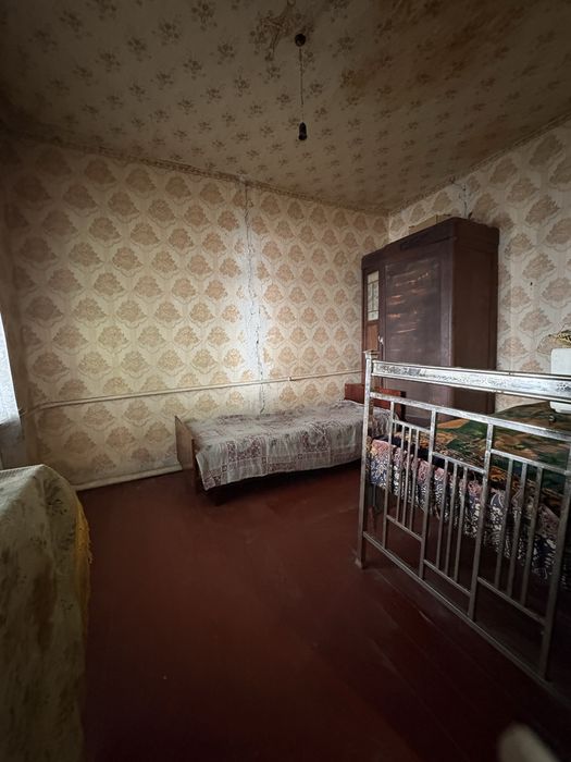 Продаж будинку смт Гребінки