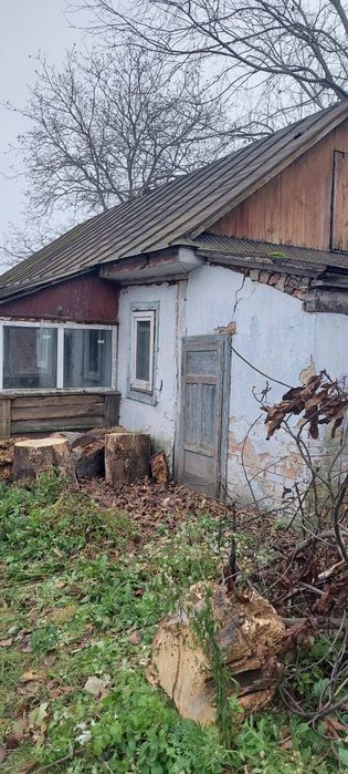 Будинок під реконструкцію або знесення з ділянкою ЦЕНТР €$