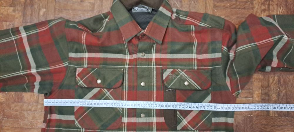 Camisa pinewood xadrez