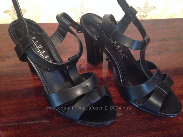 Босоножки BLOSSEM размер 35