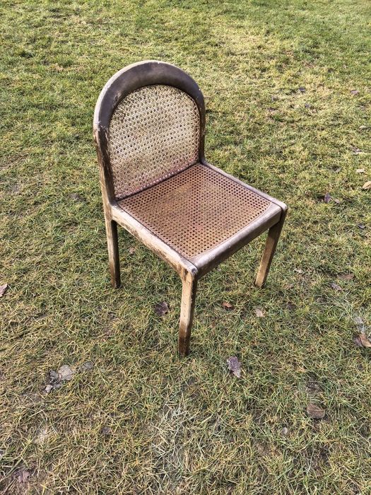 Zabytkowe krzesło wysyłka