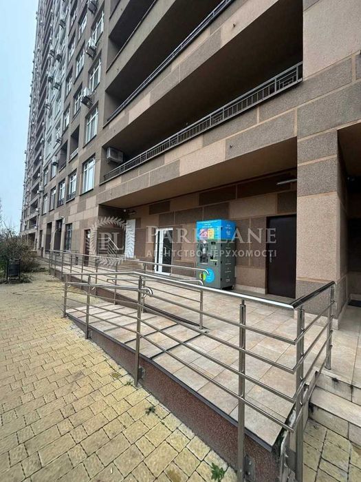 Продаж 2-к Туманяна Ованеса, Лівобережна