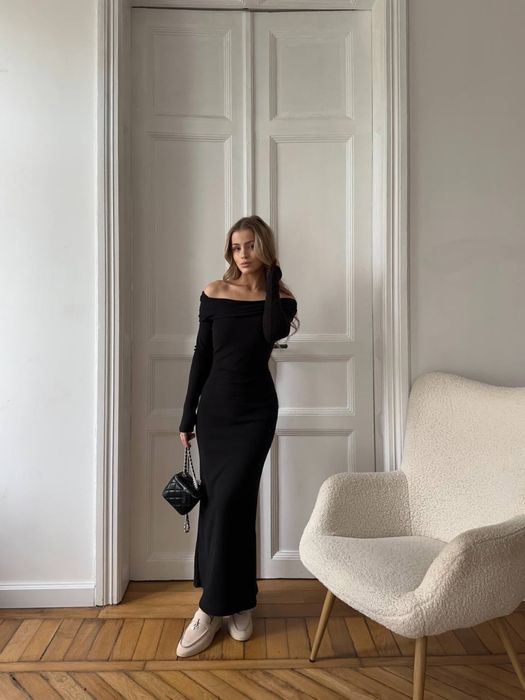 Тепленька жіноча сукня в рубчик, ангора. Подовжене платя, купити