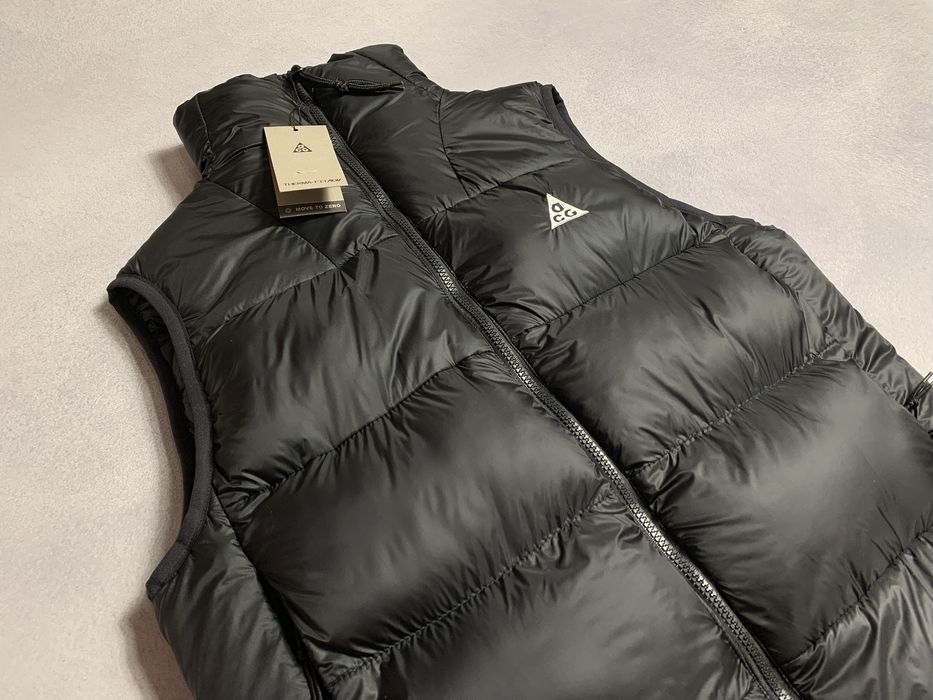 Жилетка Nike U NRG TFADV ACG Lunar LK Vest