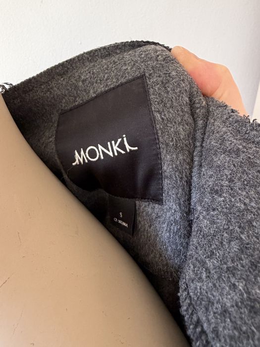 Пальто Monki розмір S вовна