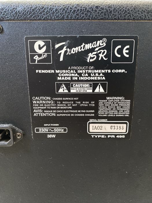 Amplificador Fender Frontman 15R