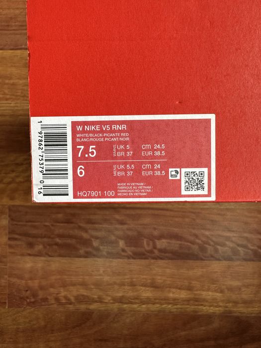 NIKE V5 RNR Buty Sneakersy Tenisówki Obuwie Sportowe 38,5/ dł. 24,5 cm