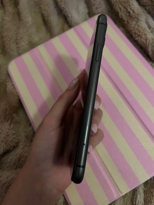 iPhone 11 256gb preto