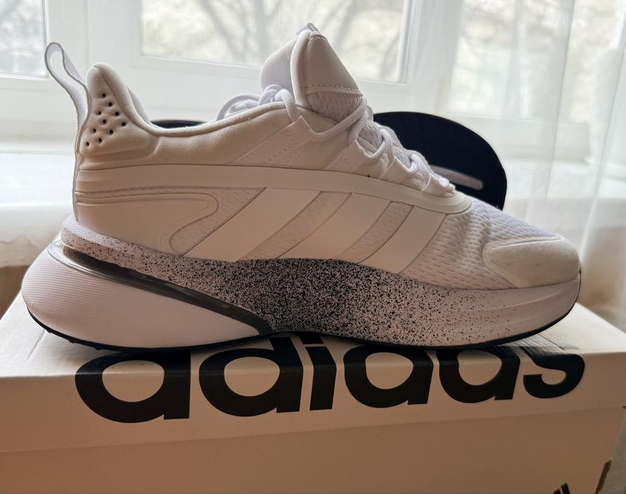 Кросівки adidas alpharesponse  41,5 розмір