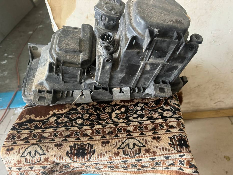 Фара bmw e36 сідан