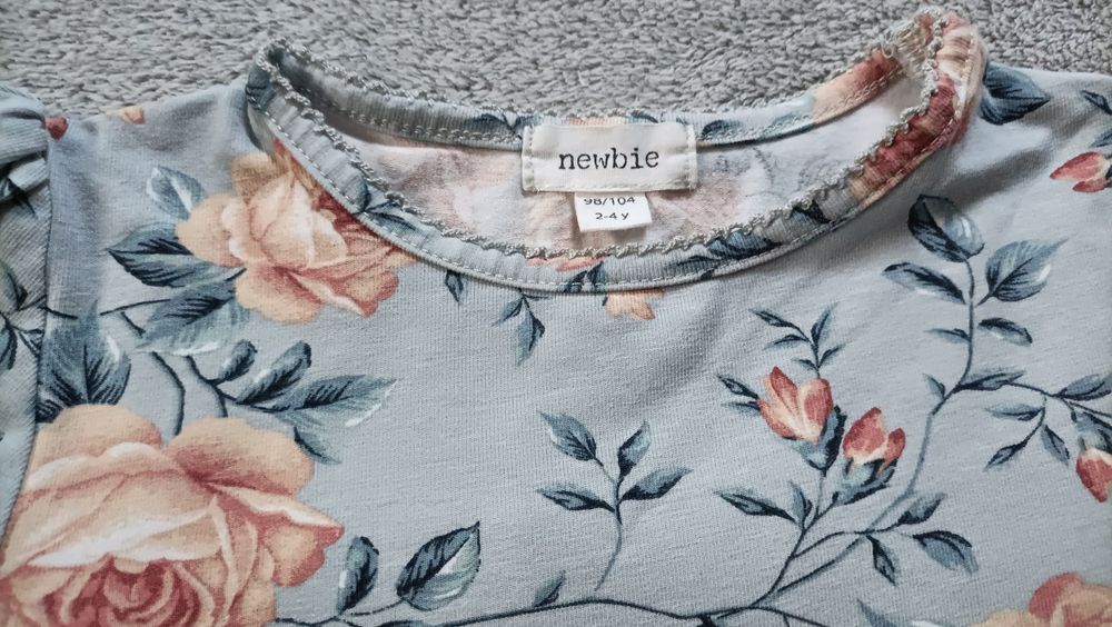 Bluzeczka newbie 98 104