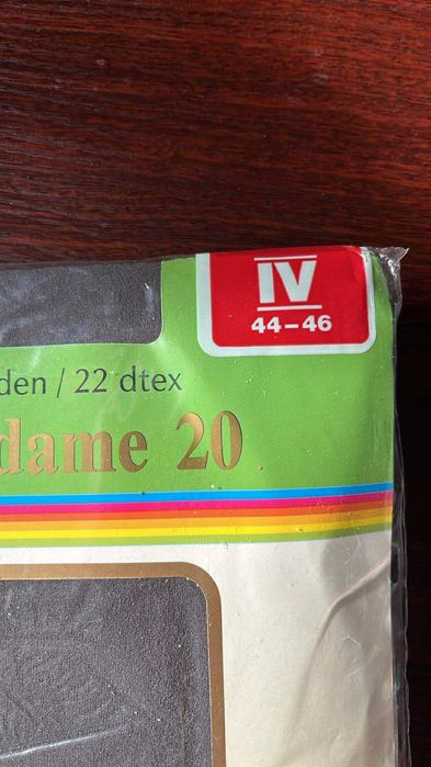 Nr 12 Duże rajstopy.