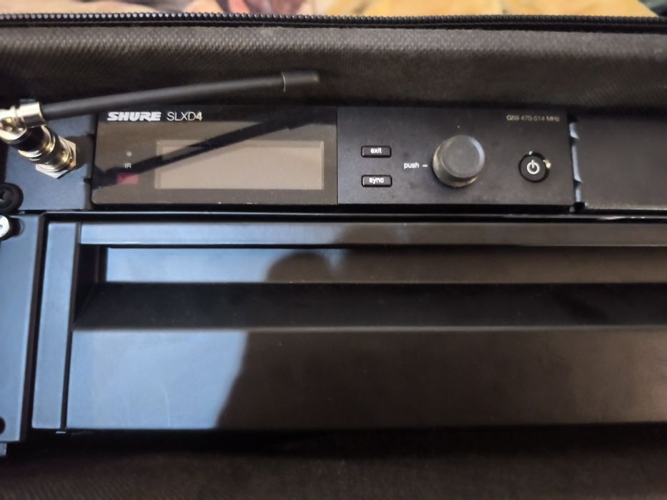 Microfone shure SLX + SE v7