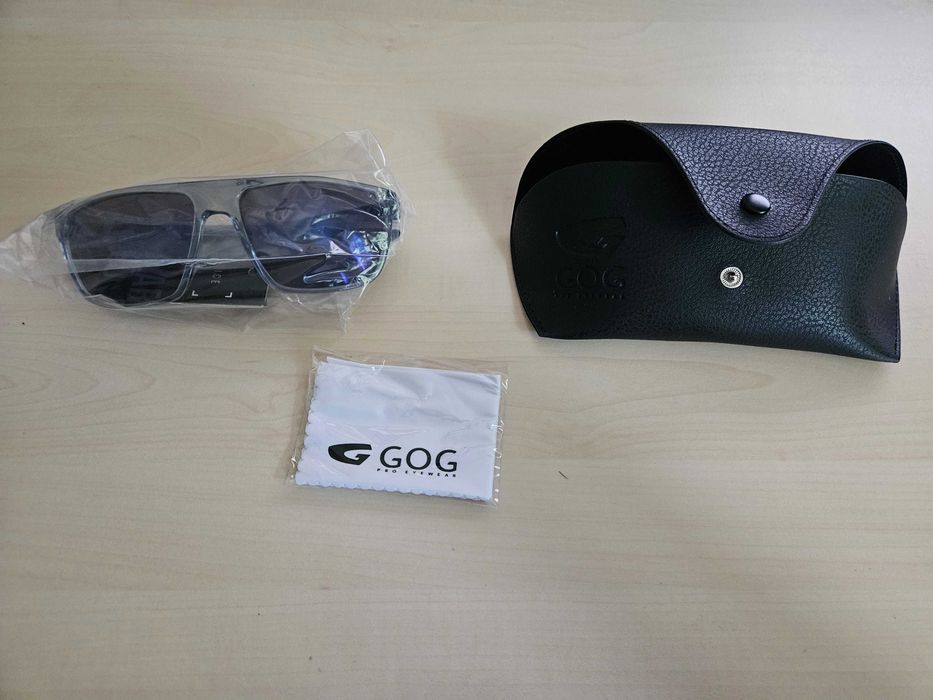 Okulary przeciwsłoneczne GOG LUCAS E704-2P cristal blue/navy blue NOWE