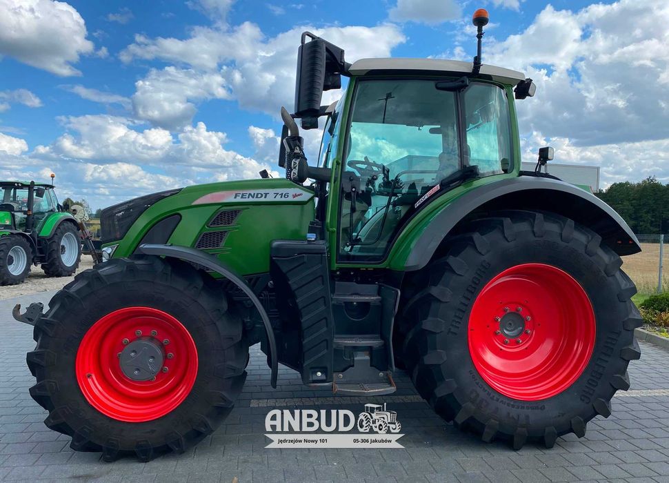 Fendt 716 Vario S4 Profi Plus 714/718/720