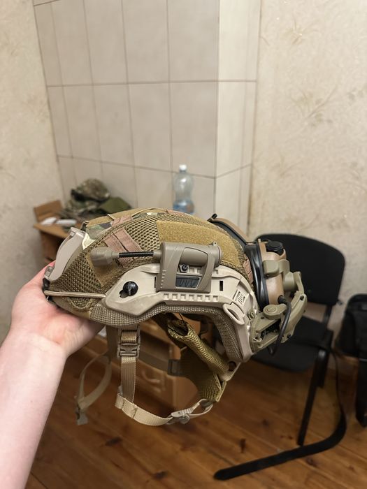 Шолом тактичний