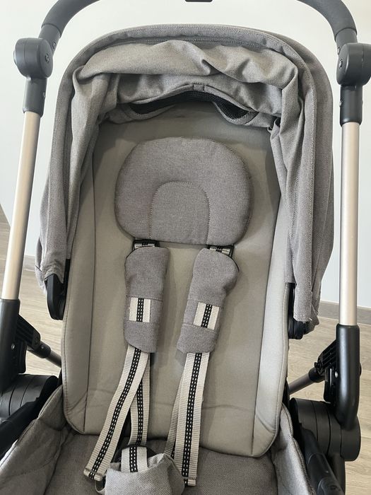 Carrinho da cybex impecável com adaptadores