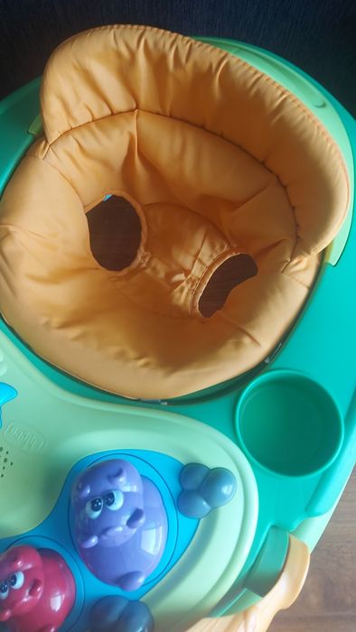 Chicco - Andarilho para bebé WALKY TALKY