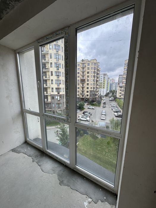 Готова  1 кімнатна квартира з заселеному ЖК Бургундія 1