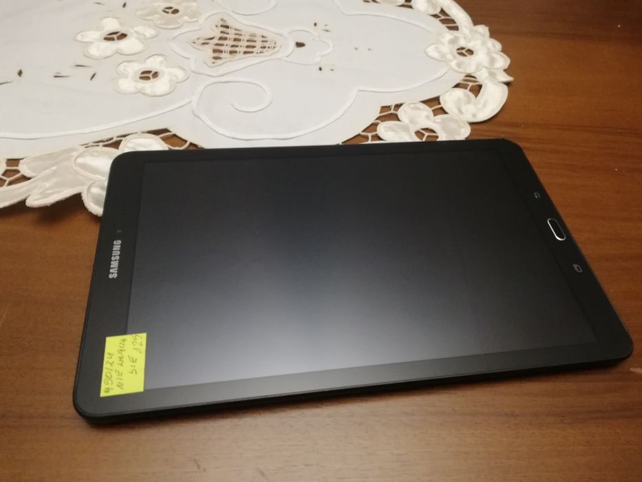 Samsung Galaxy Tab E SM-T560 Uszkodzony