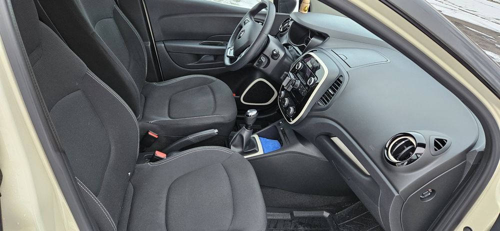 Sprzedam Renault CAPTUR