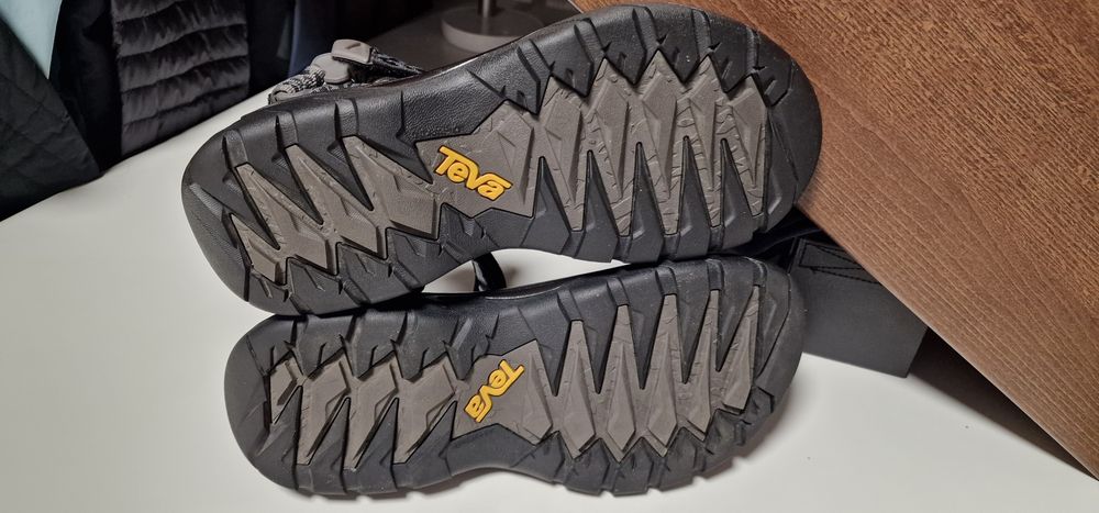 сандалы Teva  для мужчин Terra Fi 5 Universal 43.5 розмір