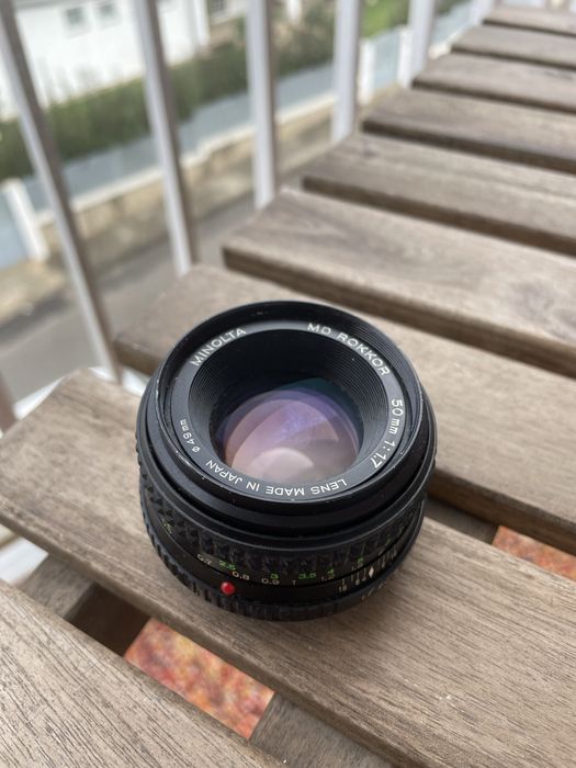 Minolta 50mm f/1.7 MD – Lente Vintage com Bokeh Fantástico