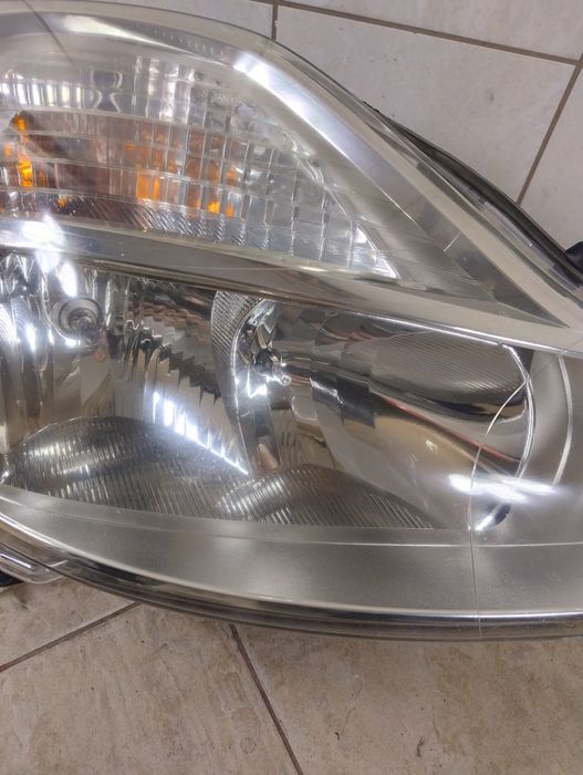Lampa reflektor prawy przód Europa Renault Modus Lift 08-12